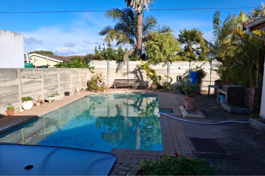 4 Bedroom Property for Sale in Kabega Park Eastern Cape